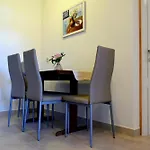 Appartamento Bond Palit