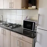 Apartment Bond *