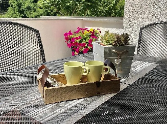 Bond Lejlighed Palit